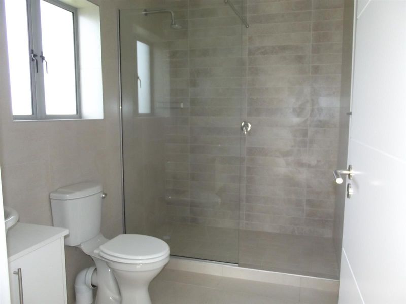 Brand new home move-in ready in popular Diepkloof,  Mooikloof Country Estate, George - Photo 6