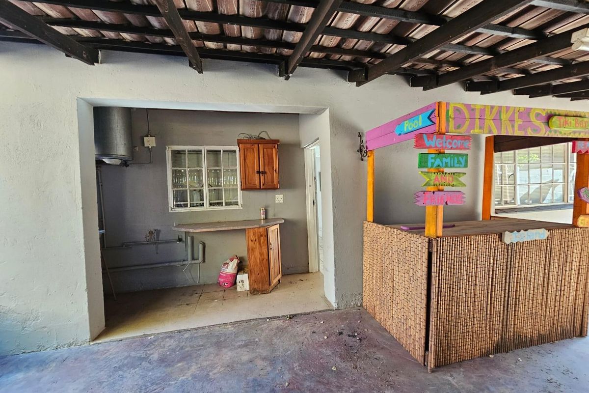 House For Sale in Barberton - Photo 3