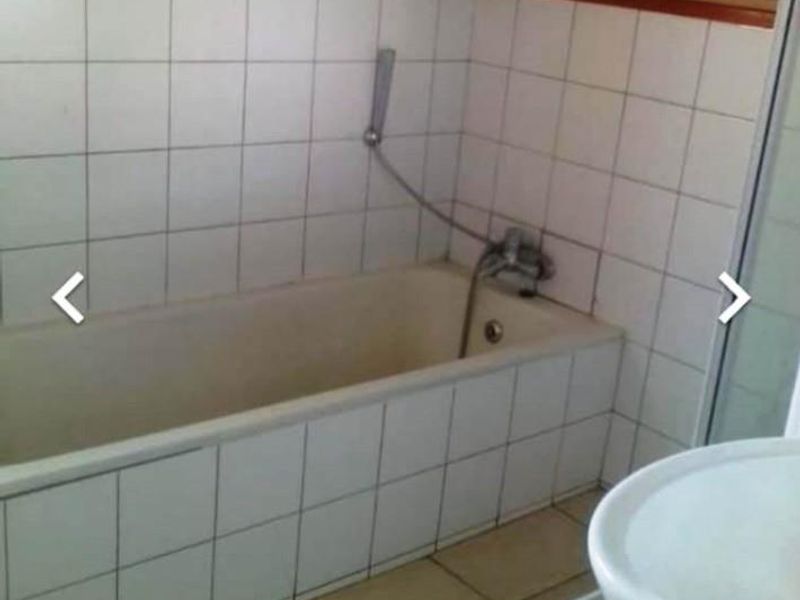 House For Sale in Orange Grove, Johannesburg - Photo 4