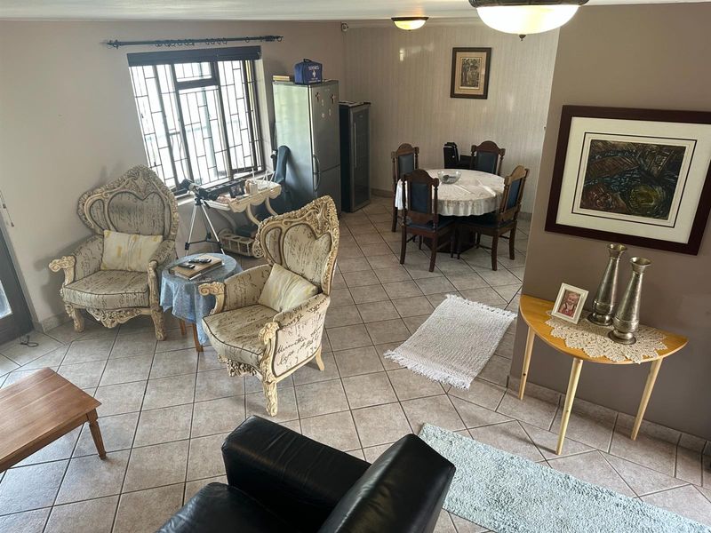 Tuscany Park, Island View Double Story Townhouse in a Secure Complex - Photo 6