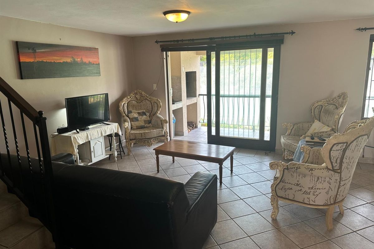 Tuscany Park, Island View Double Story Townhouse in a Secure Complex - Photo 4