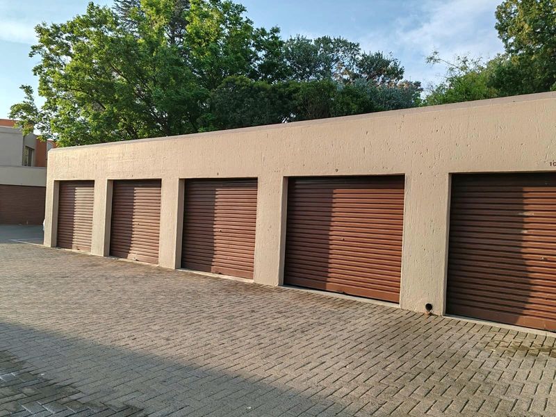 Townhouse in Vanderbijlpark SW 5, Vanderbijlpark SW, Vanderbijlpark, R835 000.00 - Photo 10