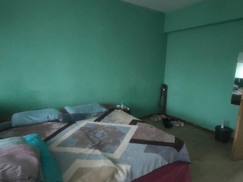 Spacious and Neat 1.5-Bedroom Flat - Photo 6