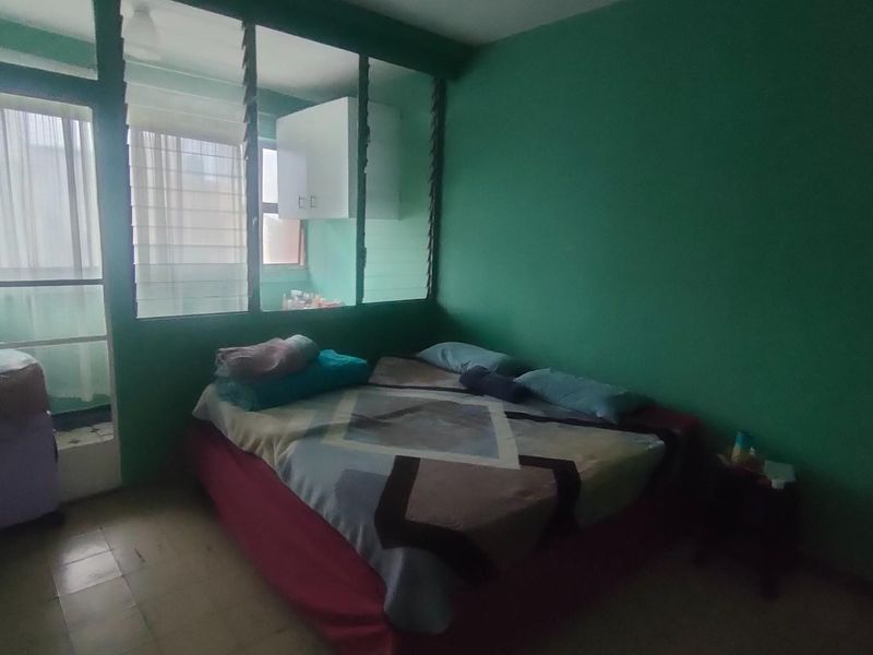 Spacious and Neat 1.5-Bedroom Flat - Photo 4