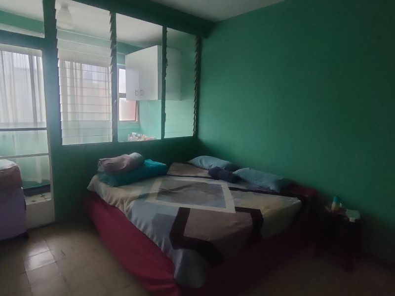 Spacious and Neat 1.5-Bedroom Flat - Photo 5