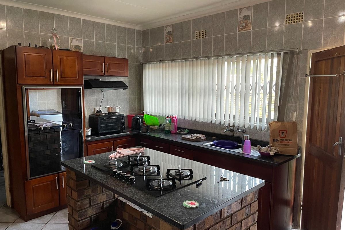 Investors Property Up For Grabs!!! - Photo 2