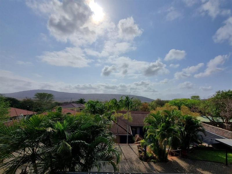 Rare Air BnB Investment Opportunity | Two Stunning Homes with Breathtaking Kruger National Park View - Photo 2