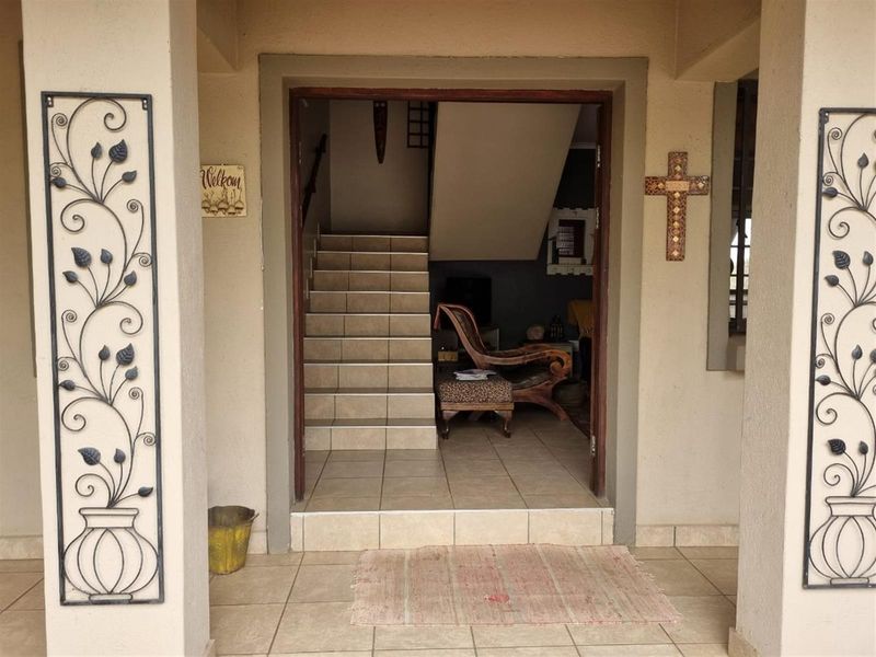 Rare Air BnB Investment Opportunity | Two Stunning Homes with Breathtaking Kruger National Park View - Photo 3