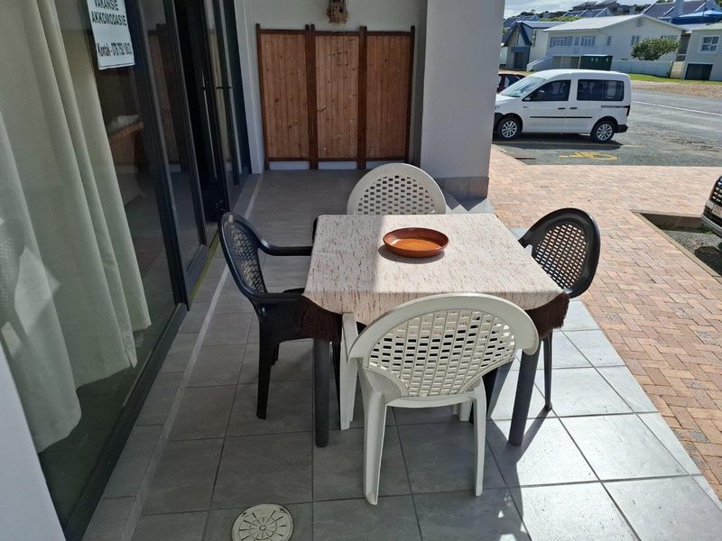Apartment For Sale in Stilbaai Oos, Stilbaai - Photo 9