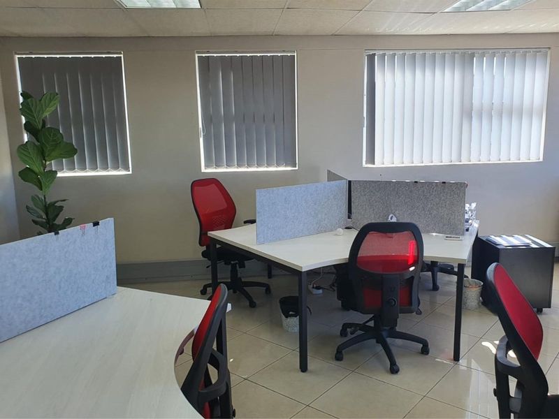 A-Grade Office Space To Let - Greenacres Office Park, Newton Park - Photo 9