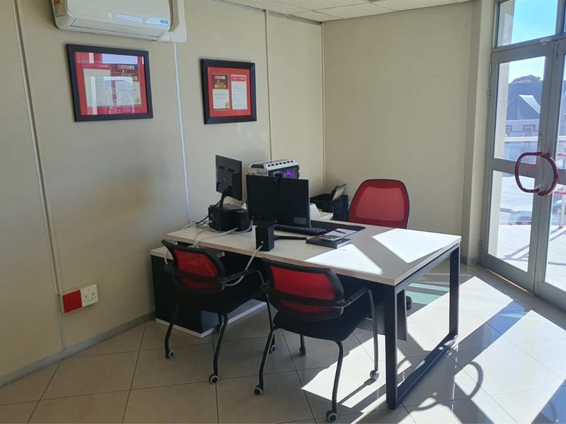 A-Grade Office Space To Let - Greenacres Office Park, Newton Park - Photo 6