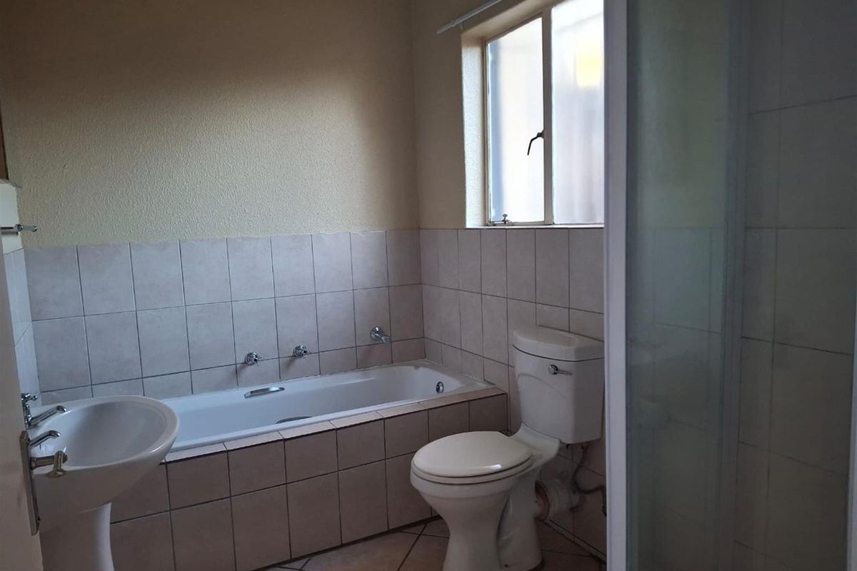 Apartment available in Willowbrook, Roodepoort, Cambridge, The Campus, Willowbrooke, Roodepoort - Photo 5