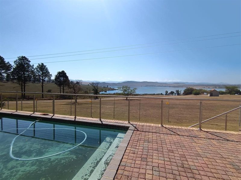 Elegant 5-Bedroom Luxury Home at Vygeboom Dam - Photo 6