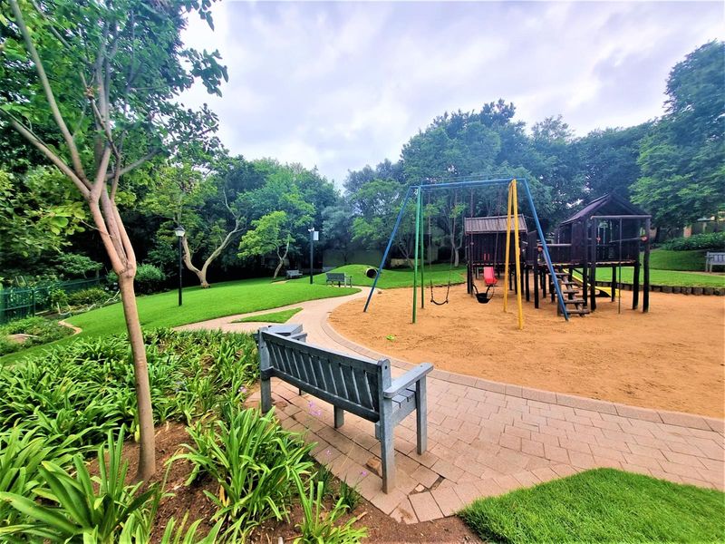Apartment For Sale in Maroeladal, Randburg - Photo 3
