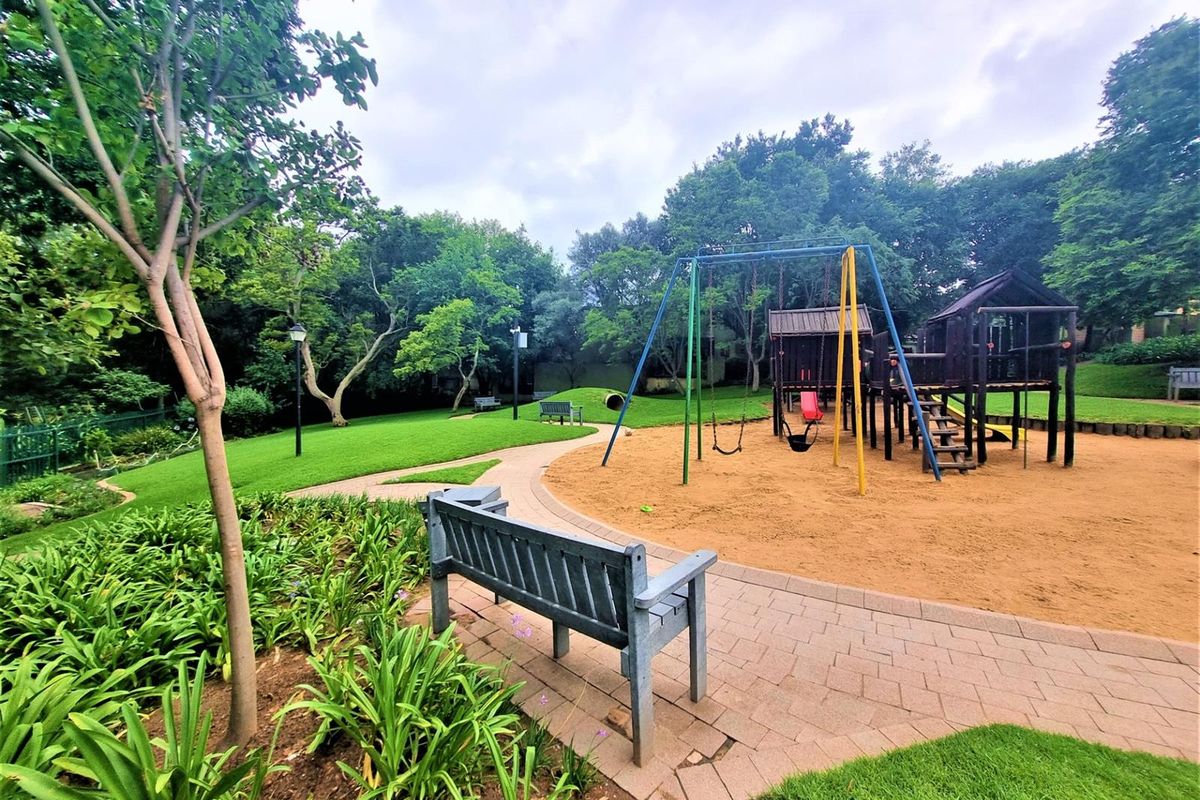 Apartment For Sale in Maroeladal, Randburg - Photo 3