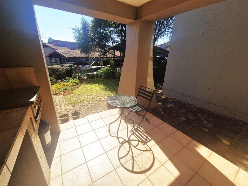 Apartment For Sale in Maroeladal, Randburg - Photo 5