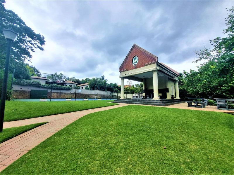 Apartment For Sale in Maroeladal, Randburg - Photo 4