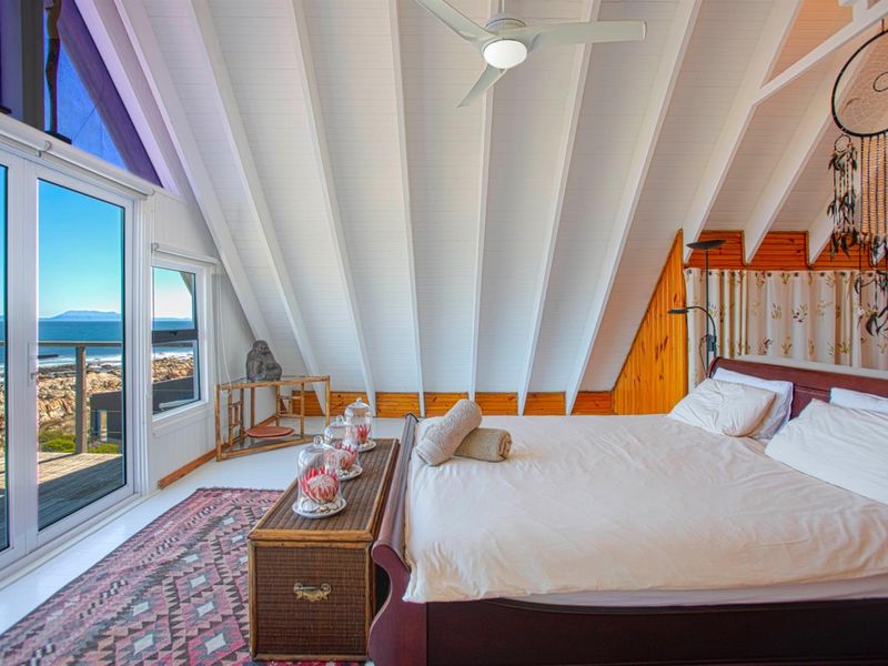 On the Coast - Pringle Bay - Photo 6