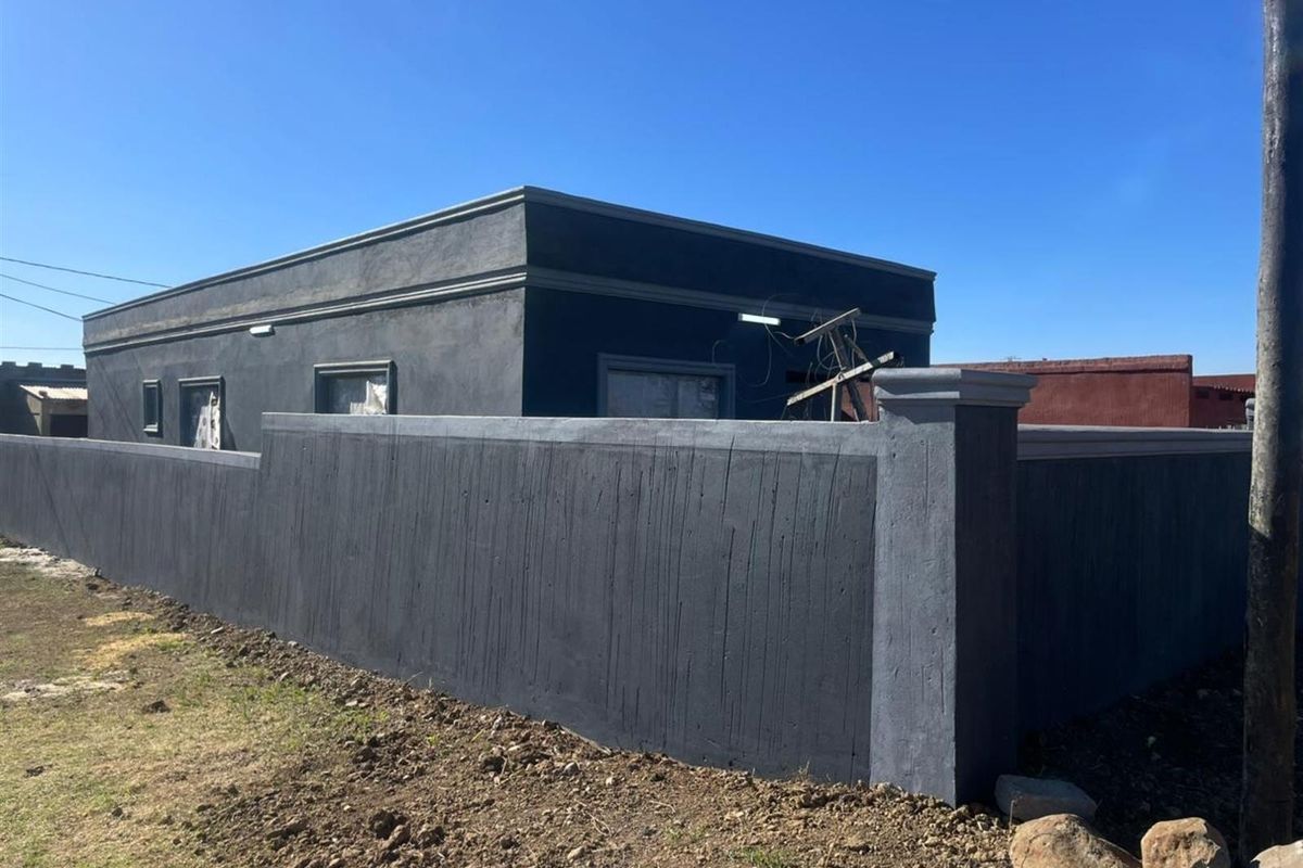 House For Sale in Boitumelo, Sebokeng - Photo 2