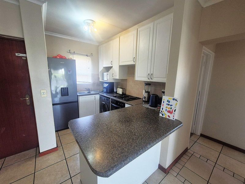 Apartment Unavailable in Sunninghill, Sandton - Photo 8