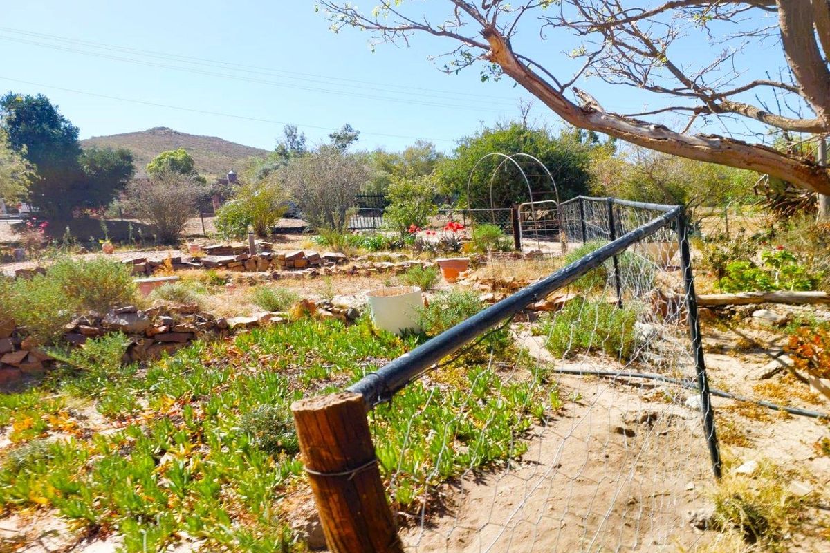 House For Sale in Ladismith - Photo 3