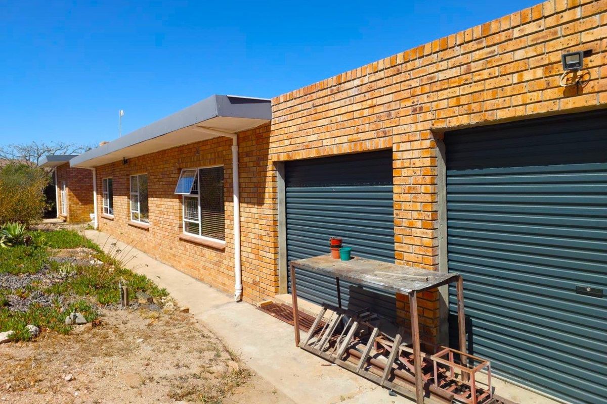 House For Sale in Ladismith - Photo 5