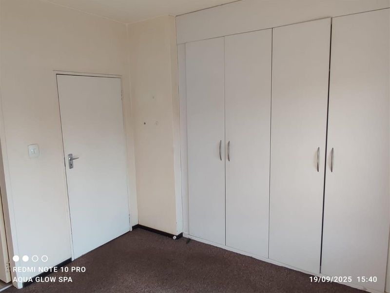 Apartment in Olivedale, Randburg - Photo 10