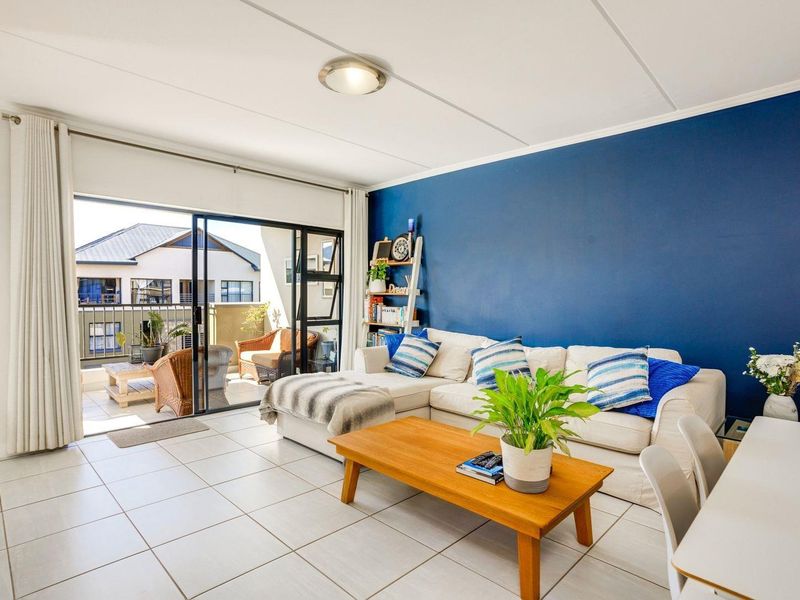 Apartment For Sale in Waterfall Heights, Waterfall, Midrand - Photo 6