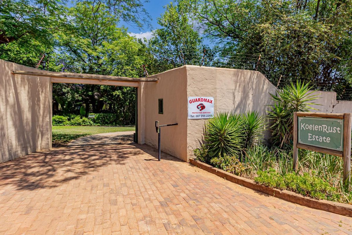 Lodge For Sale in Muldersdrift Lanseria Krugersdorp Full Details Below FULL INFO on Request - Photo 3