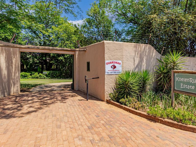 Lodge For Sale in Muldersdrift Lanseria Krugersdorp Full Details Below FULL INFO on Request - Photo 3