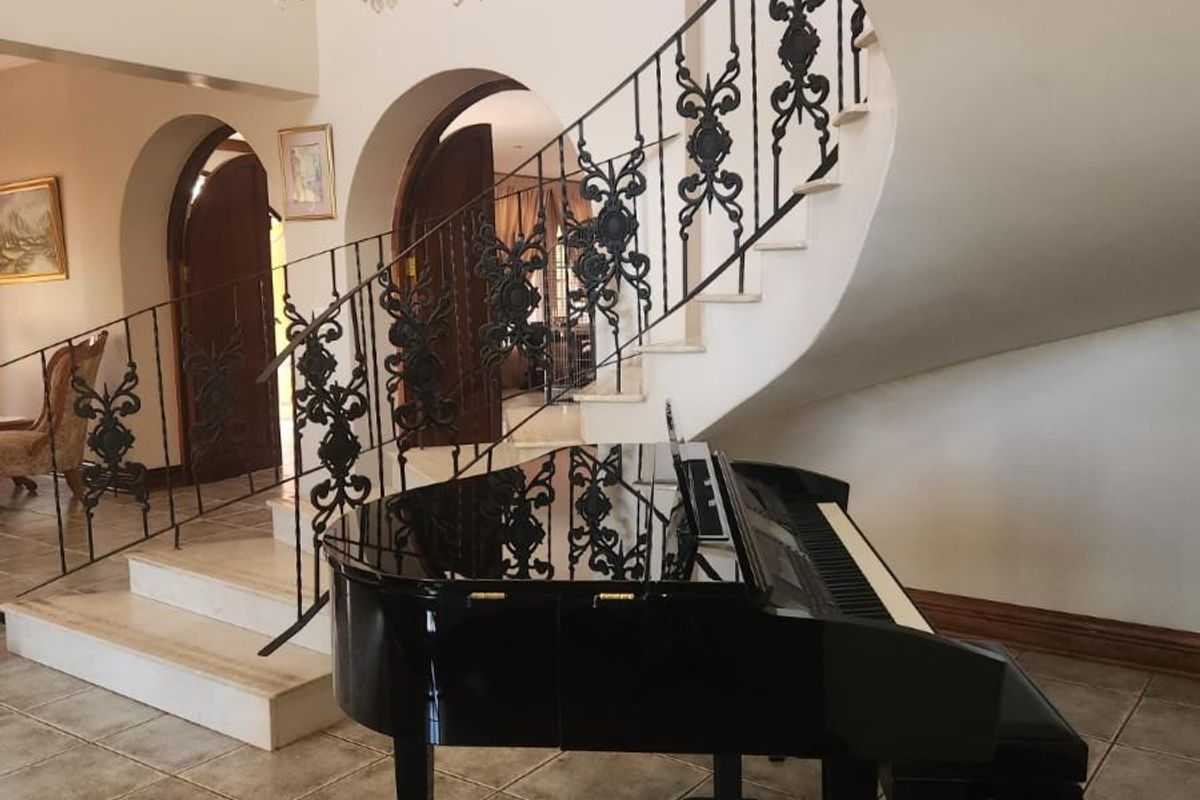 Grand Estate for sale in Wilkoppies | Luxury, Lifestyle, Limitless Possibilities - Photo 4