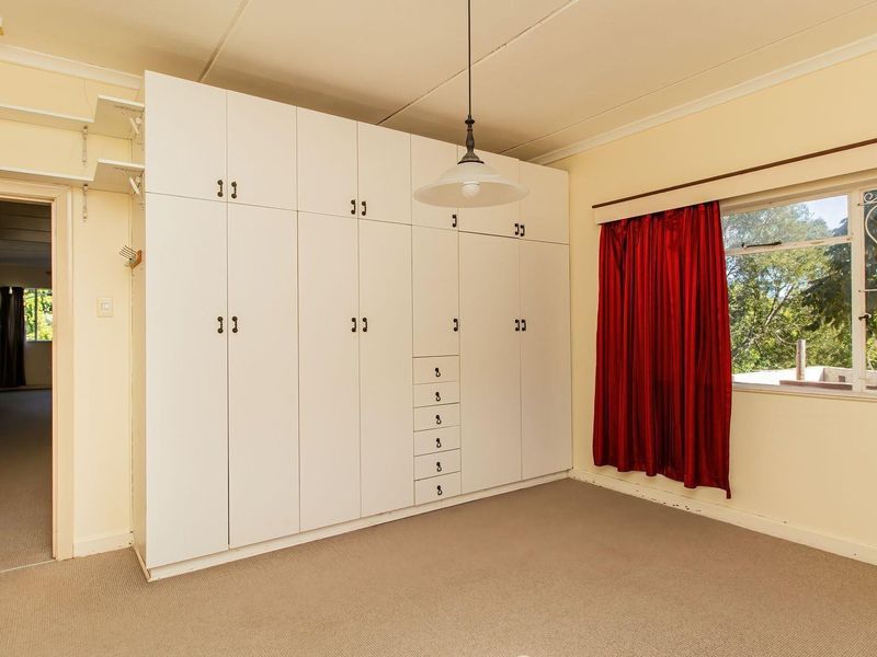 Entertainer House with lovely level garden For Sale in Old Place, Knysna - Photo 10