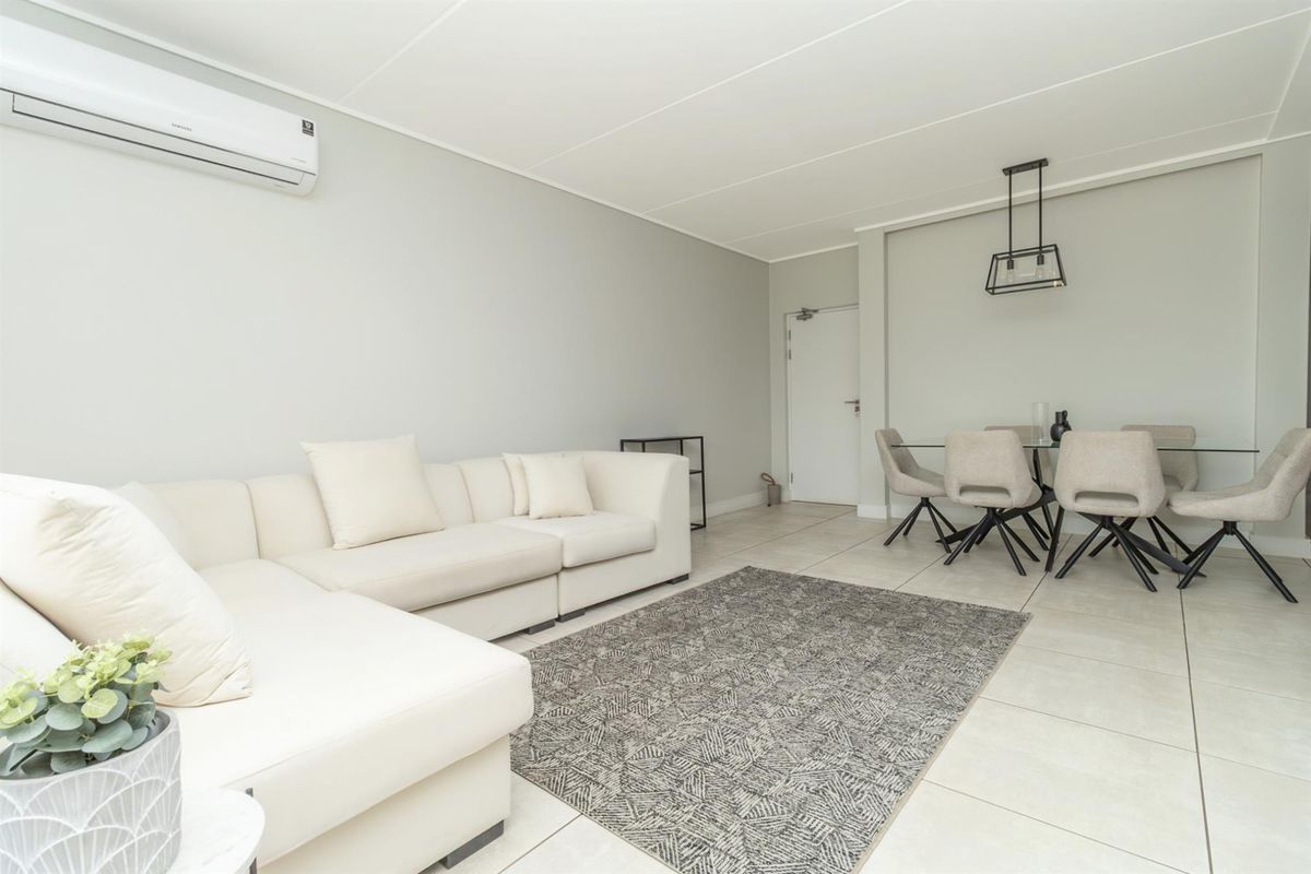 Furnished Garden Apartment For Sale in The Polofields, Waterfall, Midrand - Photo 2