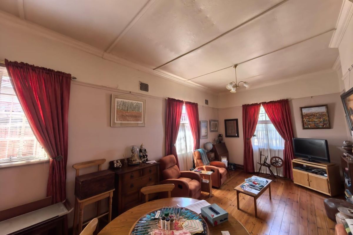 Discover Timeless Elegance in This Charming Home! - Photo 5