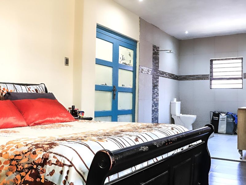 House For Sale in Protea Glen, Soweto - Photo 10