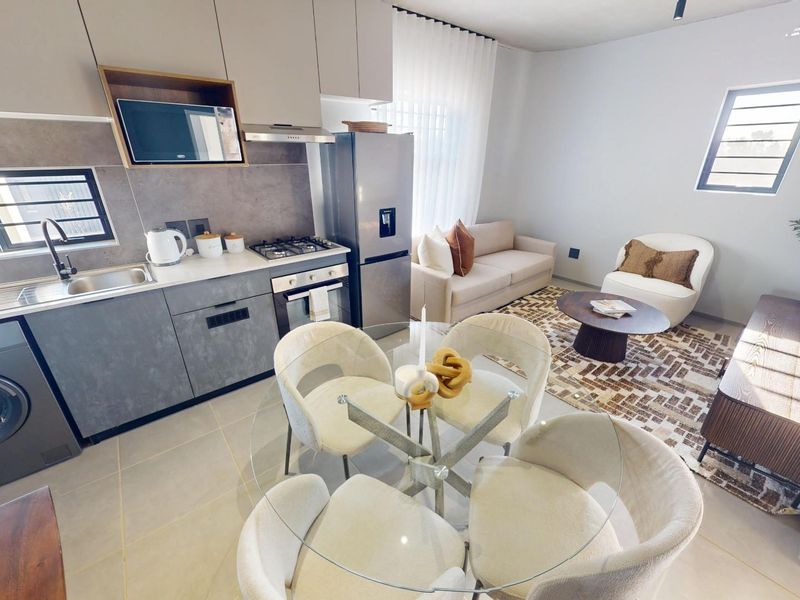 Modern Apartment For Sale in Castle Gate, Pretoria - Photo 2