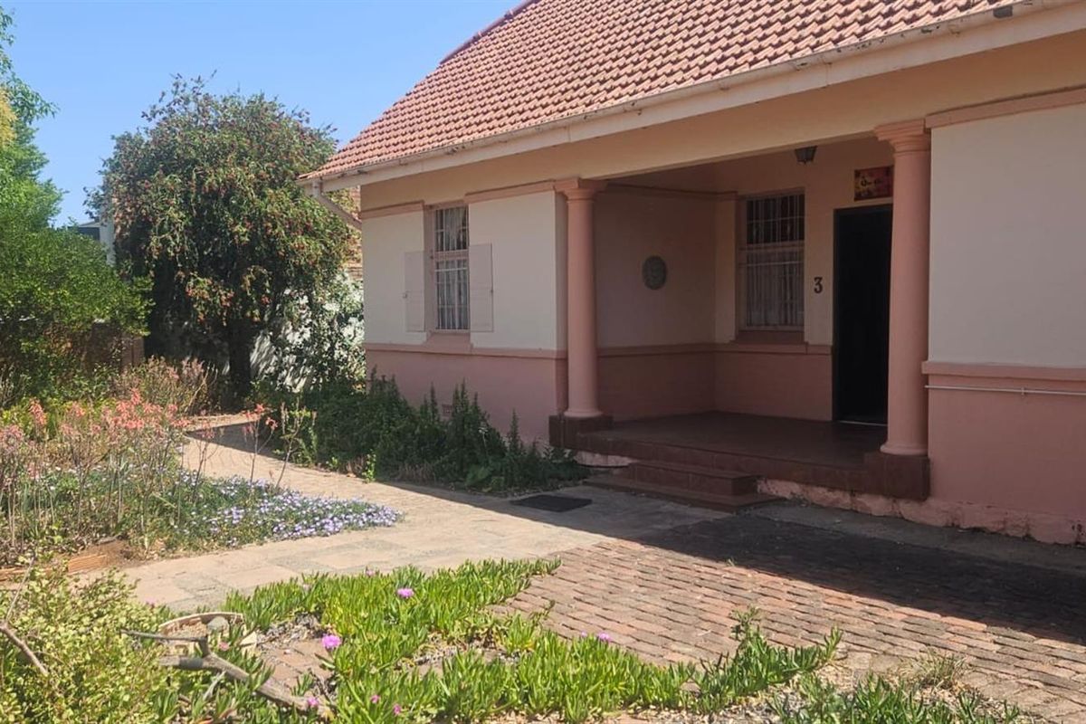 This delightful home offers a blend of comfort, charm, and practical living spaces-perfect for famil - Photo 3