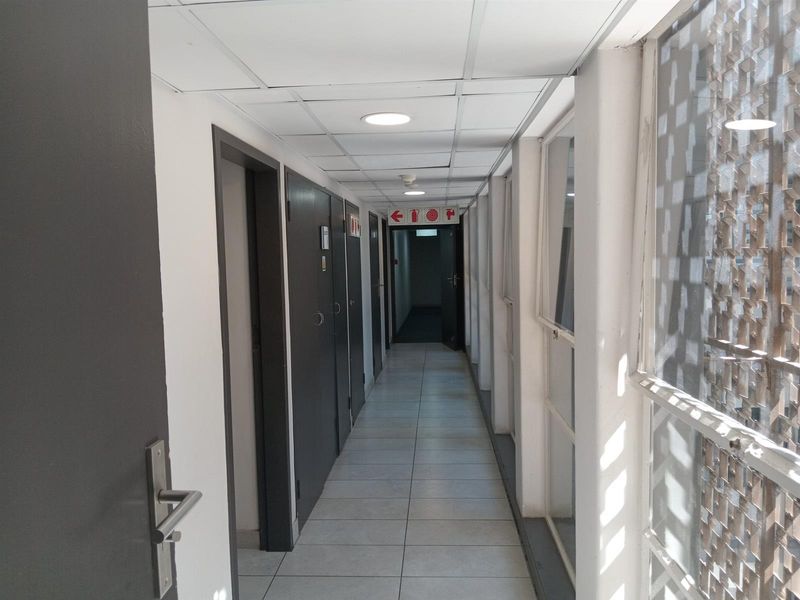 Office To Rent in Braamfontein, Johannesburg - Photo 10