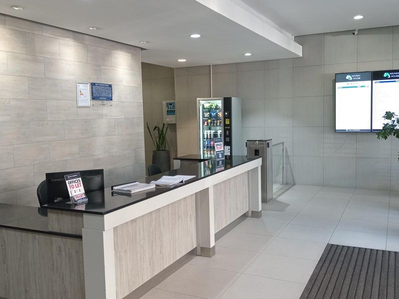 Office To Rent in Braamfontein, Johannesburg - Photo 3