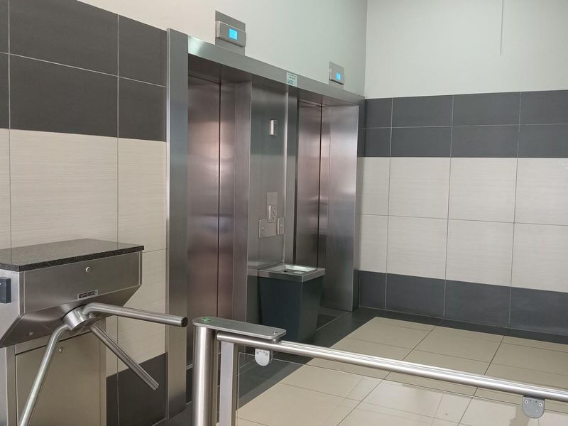 Office To Rent in Braamfontein, Johannesburg - Photo 9