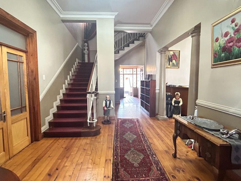 Prime Office Space – Arcadia’s Professional Hub - Photo 3