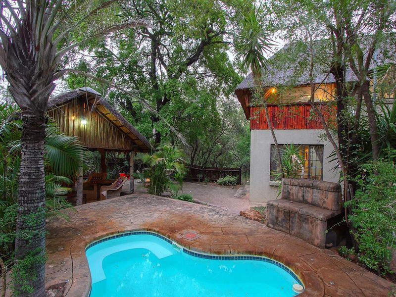 Peaceful Haven that combines modern living with the natural wonders of the bushveld in Marloth Park - Photo 2