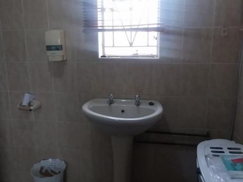 A Place to Call Your Own: Style Meets Charm! - Photo 8