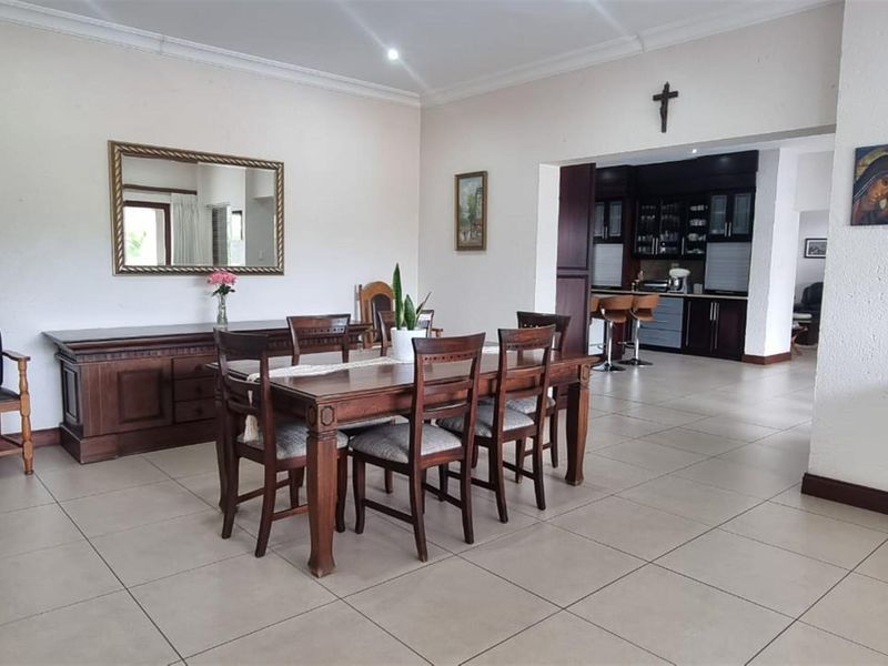 House For Sale in Matumi Golf Estate, Nelspruit - Photo 9