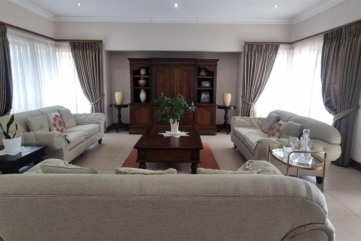 House For Sale in Matumi Golf Estate, Nelspruit - Photo 4