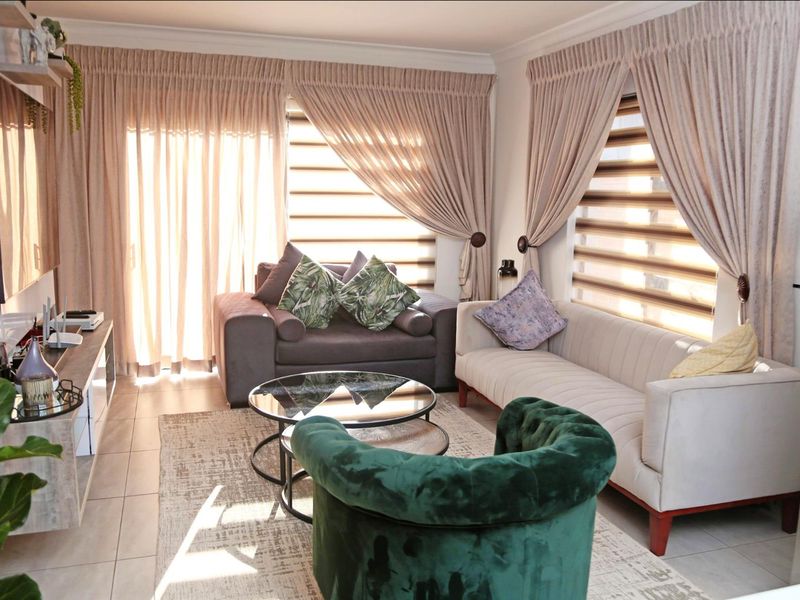 3 Bedroom House For Sale in Thatchfield Ridge, Thatchfield Estate, Centurion - Photo 5