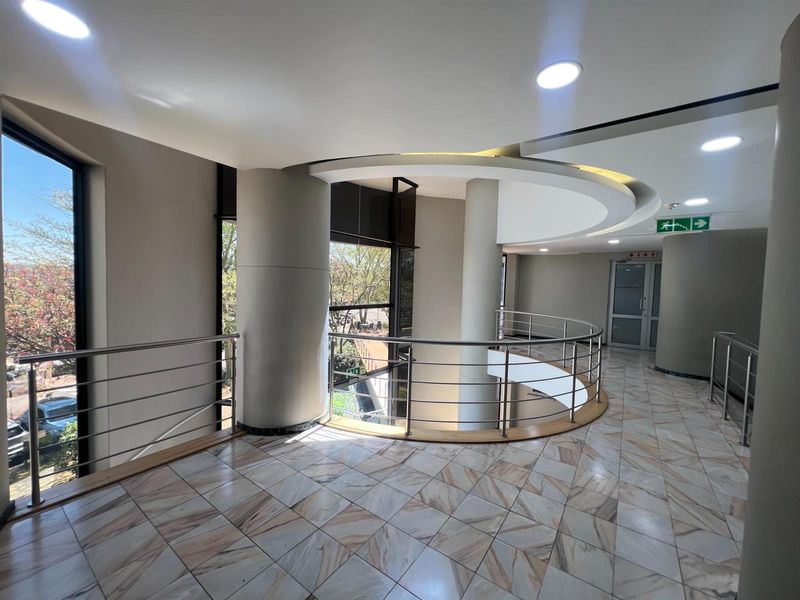 A-Grade 172m2 Office To Let | Woodlands Office Park, Woodmead, Sandton - Photo 2