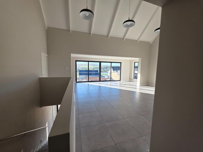 House For Sale in Hartenbos - Photo 3