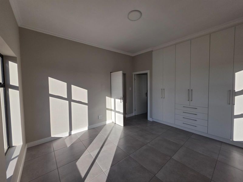 House For Sale in Hartenbos - Photo 9