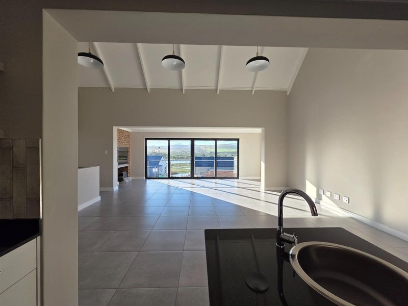 House For Sale in Hartenbos - Photo 8